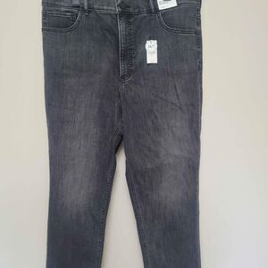 New Express Black Distressed Super High Rise Mom Jean Size 16